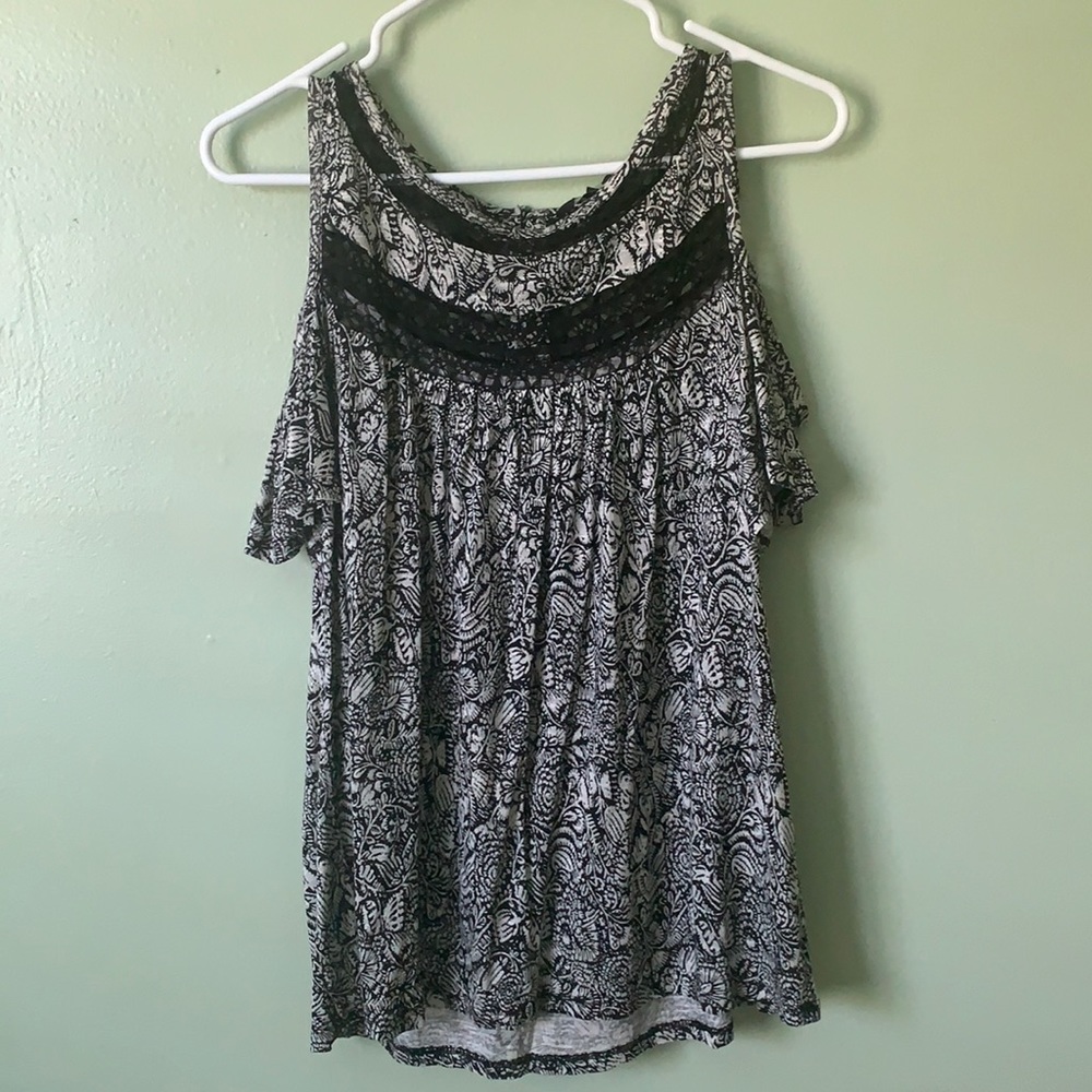 Women’s blouse